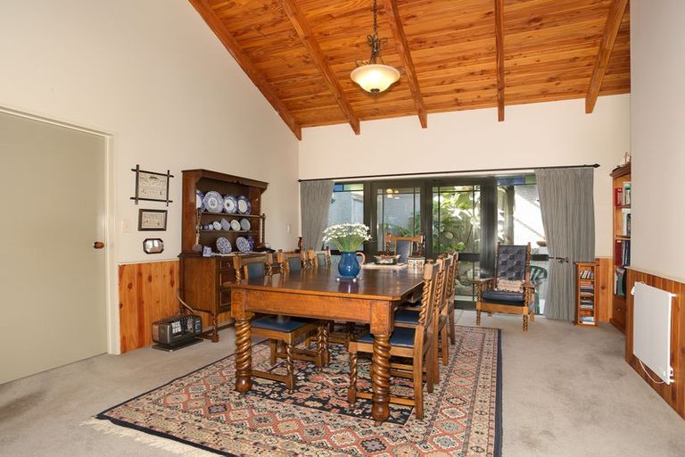 Photo of property in 6 Worsfold Lane, Terrace End, Palmerston North, 4410