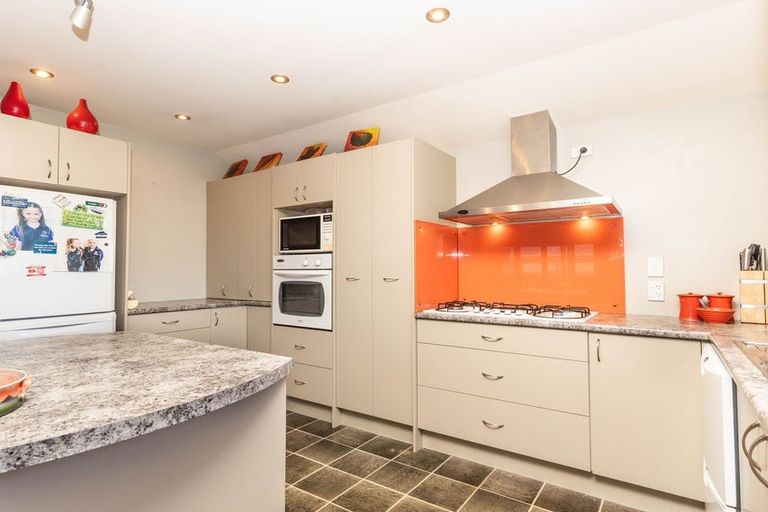 Photo of property in 100a Tasman Street, Karoro, Greymouth, 7805