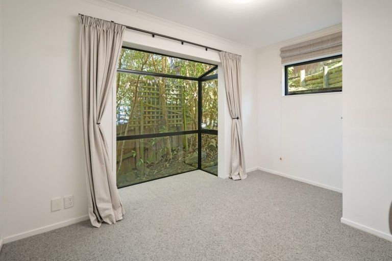 Photo of property in 5a Cornwall Street, Picton, 7220