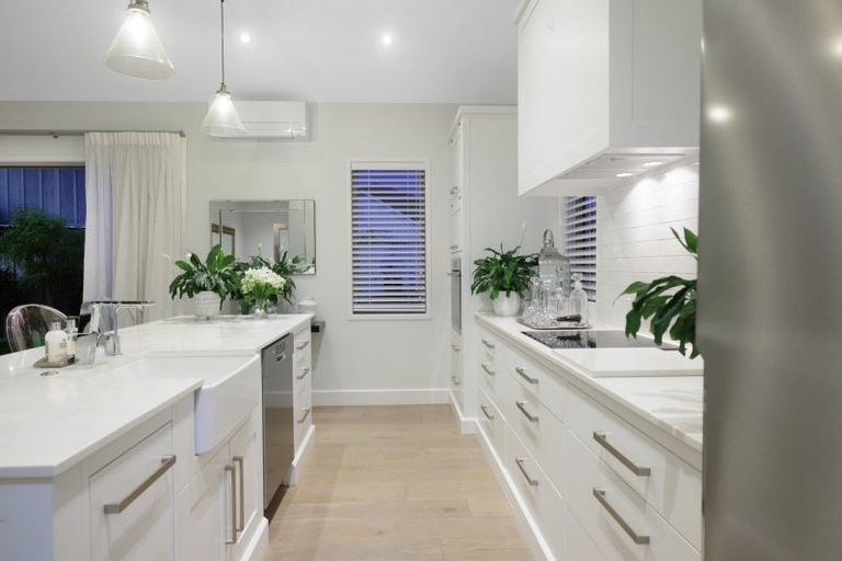 Photo of property in 1 Astelia Lane, Papamoa Beach, Papamoa, 3118