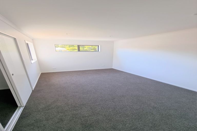 Photo of property in 2/32 Alfriston Road, Manurewa East, Auckland, 2102