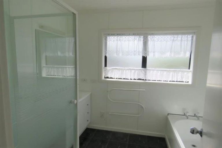 Photo of property in 107 Morley Street, Westown, New Plymouth, 4310