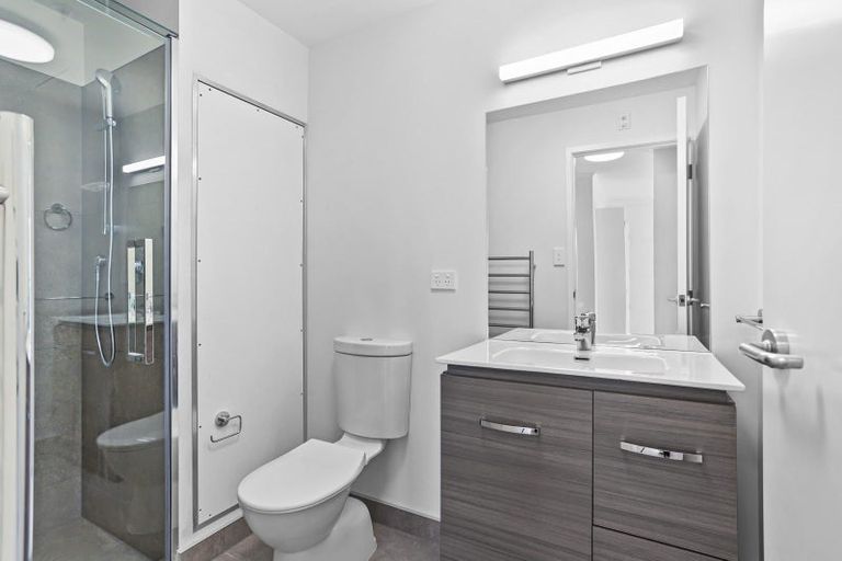 Photo of property in 12c/30 Westward Ho, Glen Eden, Auckland, 0602