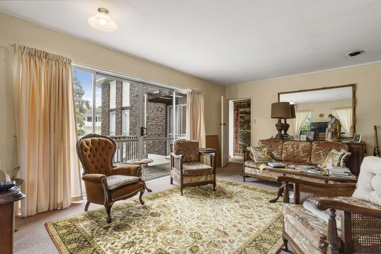 Photo of property in 20 Reynella Drive, Massey, Auckland, 0614