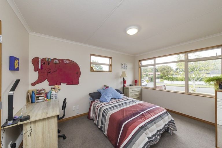 Photo of property in 23 Buick Crescent, Awapuni, Palmerston North, 4412