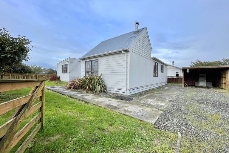 Photo of property in 53 Wallace Street, Featherston, 5710