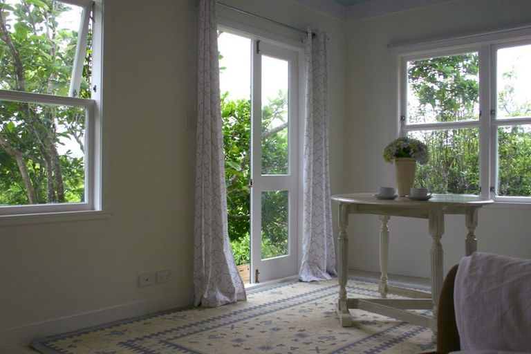 Photo of property in 68 Aramoana Avenue, Devonport, Auckland, 0624