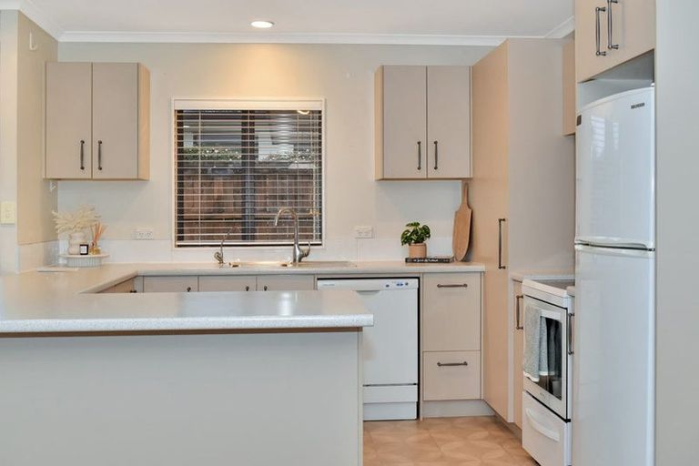 Photo of property in 22 Nivarna Way, Ohauiti, Tauranga, 3112