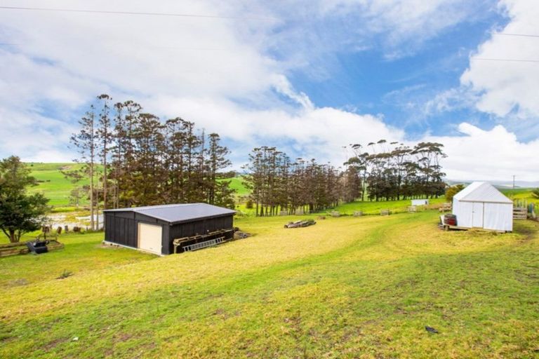 Photo of property in 84 Ocean View Road, Te Arai, Wellsford, 0974