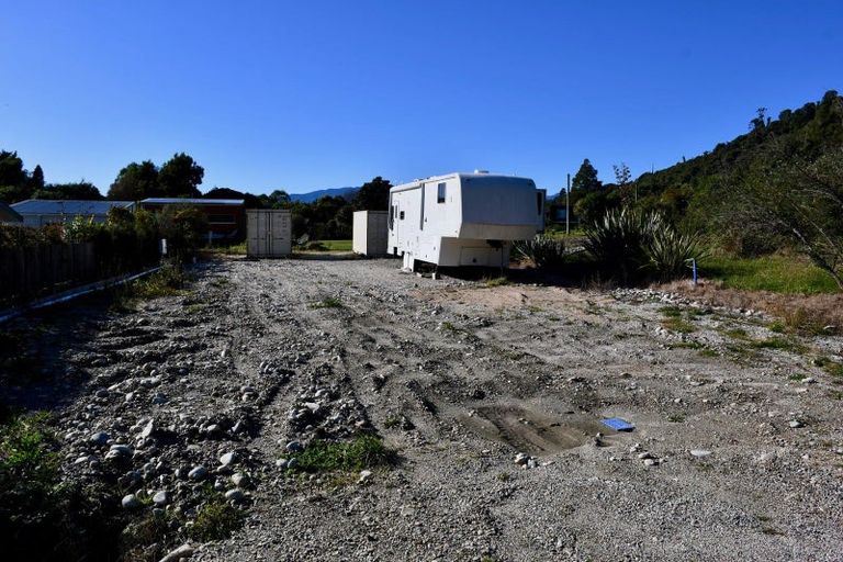 Photo of property in 13 Nikau Heights, Little Wanganui, Karamea, 7893