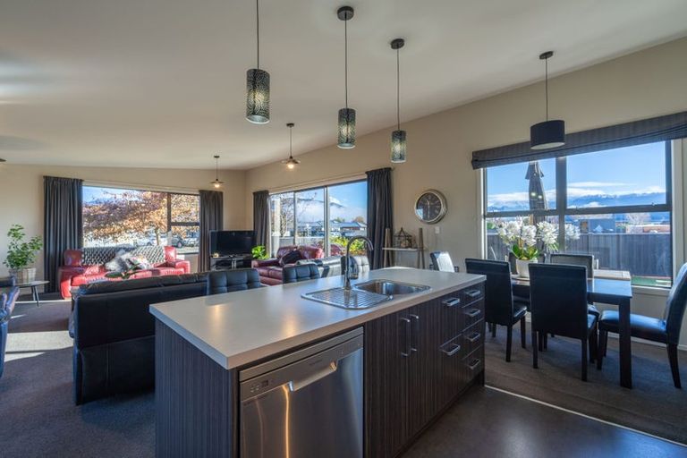 Photo of property in 21 Pop Andrew Drive, Te Anau, 9600