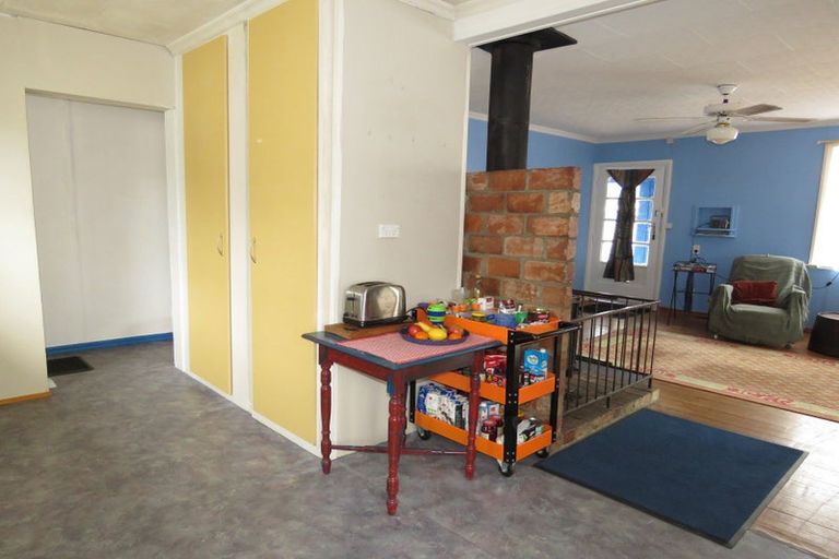 Photo of property in 84 Buller Road, Reefton, 7830