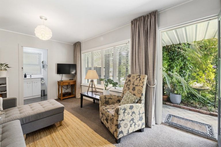 Photo of property in 1 Summit Road, Lake Okareka, Rotorua, 3076