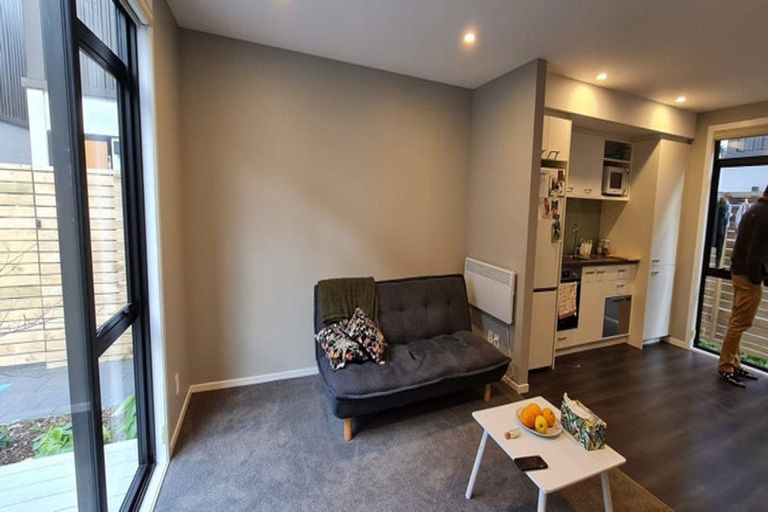 Photo of property in 1/185 High Street, Hutt Central, Lower Hutt, 5010