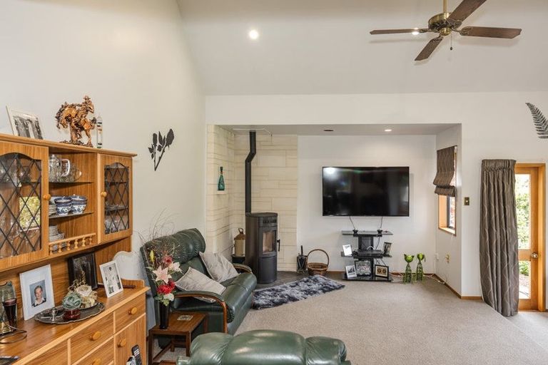 Photo of property in 22 Jessop Street, South Hill, Oamaru, 9400