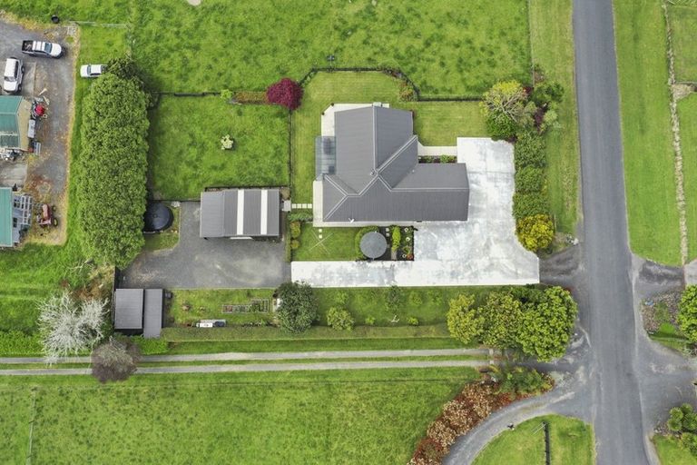 Photo of property in 16 Kauri Lane, Huntly, 3771