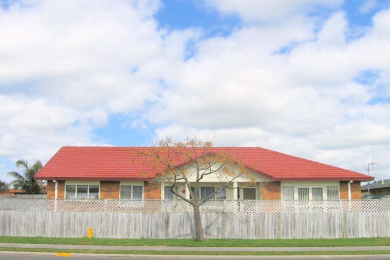 Photo of property in 27a Dalton Drive, Papamoa Beach, Papamoa, 3118