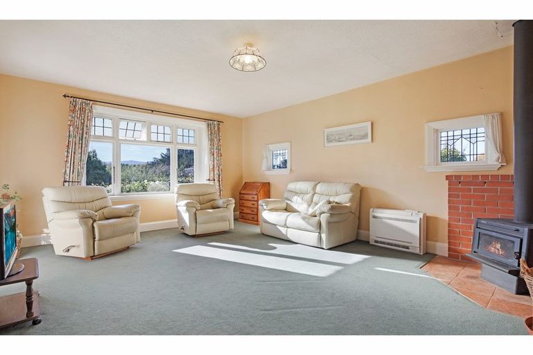 Photo of property in 4 Queen Street, Oxford, 7430