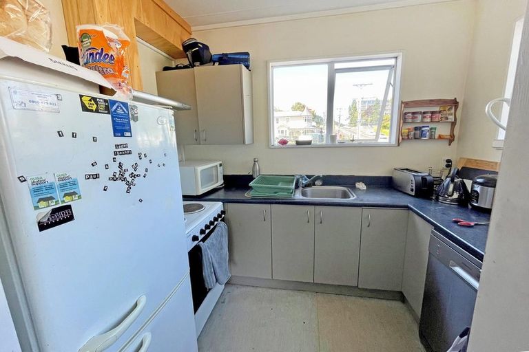 Photo of property in 439 Leith Street, North Dunedin, Dunedin, 9016