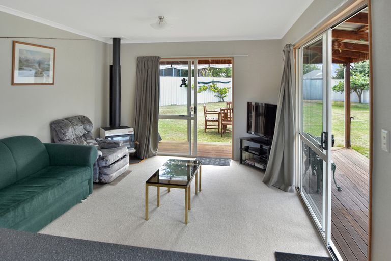 Photo of property in 9 Glenbrook Crescent, Twizel, 7901