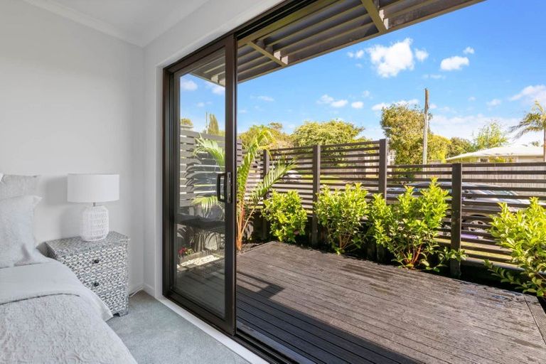 Photo of property in 12a Tiber Road, Forrest Hill, Auckland, 0620