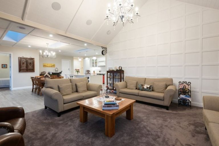 Photo of property in 141 Ngatai Road, Otumoetai, Tauranga, 3110