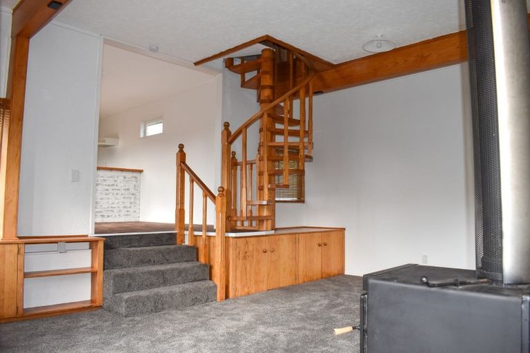 Photo of property in 12 Ohaupo Road, Hamilton Lake, Hamilton, 3204