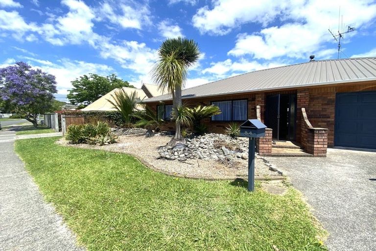 Photo of property in 84 Carlton Street, Bellevue, Tauranga, 3110