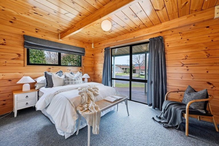 Photo of property in 17 Hodgkins Street, Pukehangi, Rotorua, 3015
