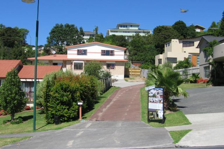 Photo of property in 64 Kate Sheppard Avenue, Torbay, Auckland, 0630