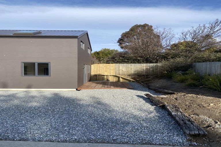 Photo of property in 77 Oregon Drive, Kelvin Heights, Queenstown, 9300