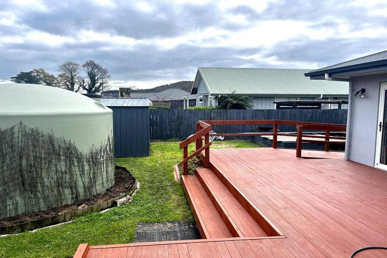 Photo of property in 5 Arapeta Place, Takaka, 7110