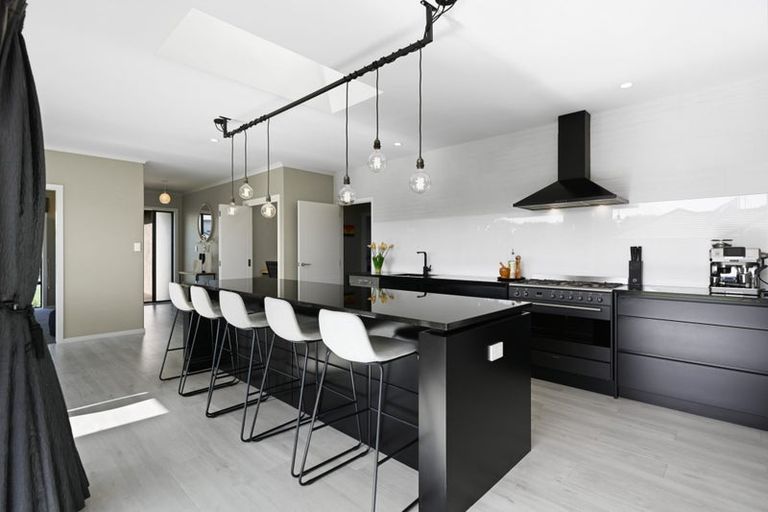 Photo of property in 23 Tiaki Way, Cambridge, 3434