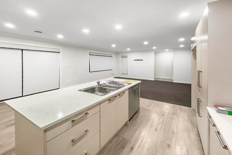 Photo of property in 950a High Street, Avalon, Lower Hutt, 5011