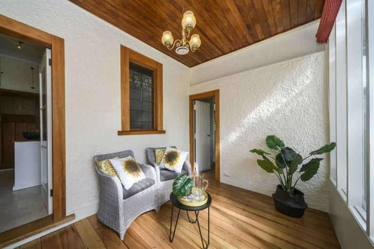 Photo of property in 12 Margaret Street, Roslyn, Palmerston North, 4414