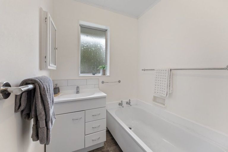 Photo of property in 16 Tyrone Grove, Wainuiomata, Lower Hutt, 5014