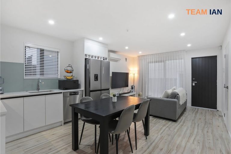 Photo of property in 19c Farwood Drive, Henderson, Auckland, 0612