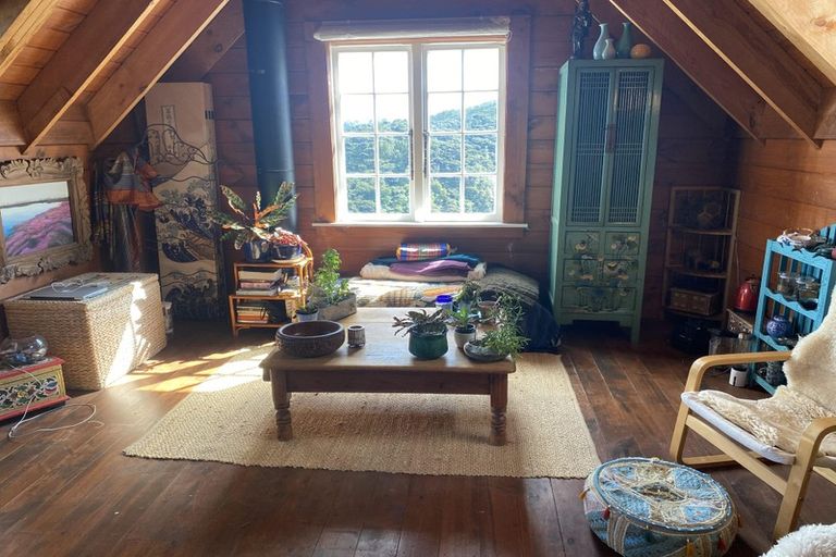 Photo of property in 132 Lone Kauri Road, Karekare, New Lynn, 0772