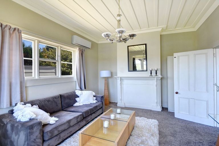 Photo of property in 235 Ravensbourne Road, Ravensbourne, Dunedin, 9022