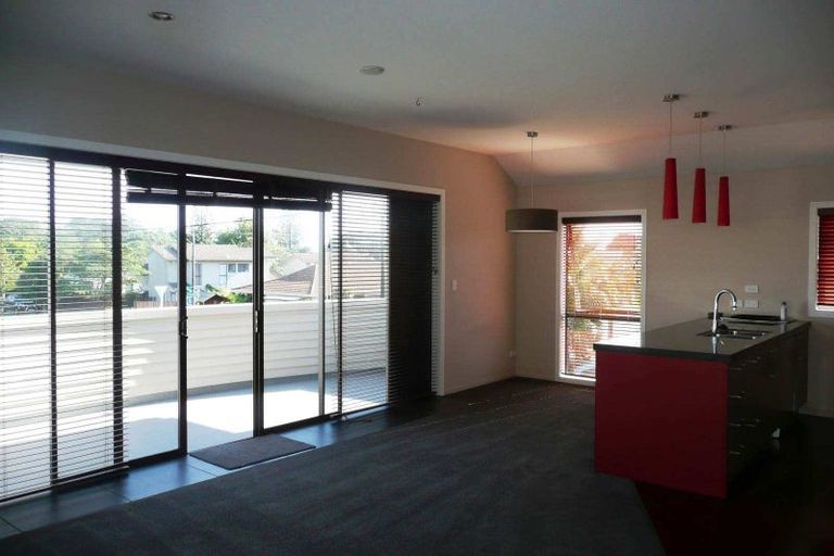 Photo of property in 82a Bay Street, Red Beach, 0932