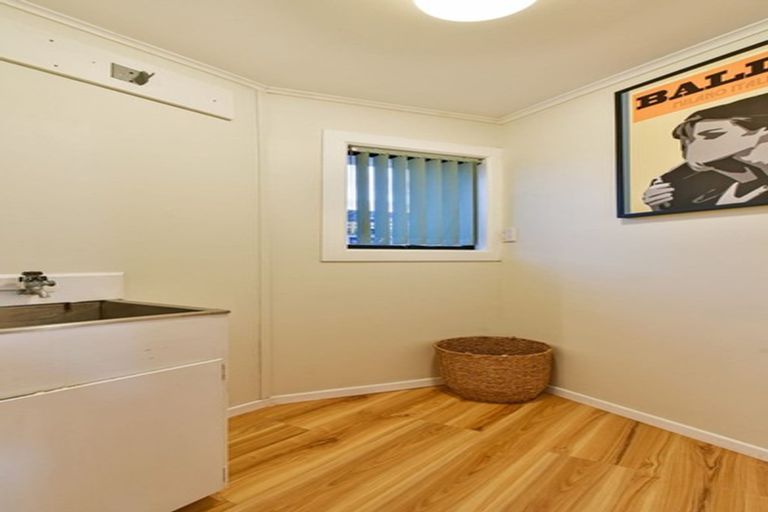Photo of property in 83 Thompson Terrace, Manurewa, Auckland, 2102