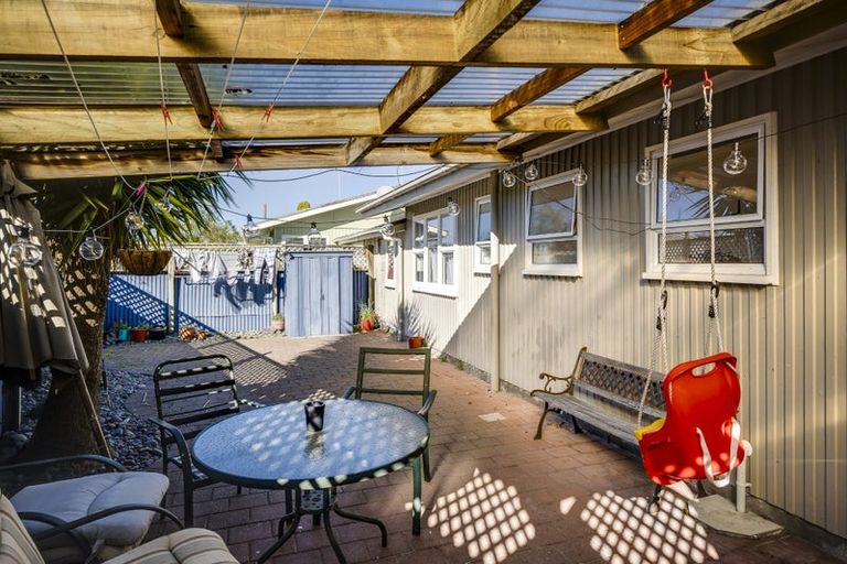 Photo of property in 35 Clarence Cox Crescent, Pirimai, Napier, 4112