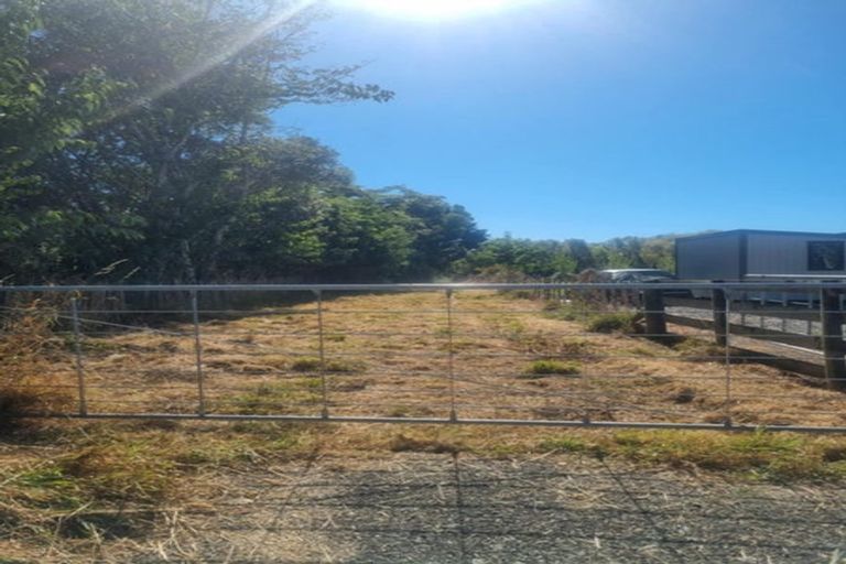 Photo of property in 46 Painua Road, Hokio Beach, Levin, 5571