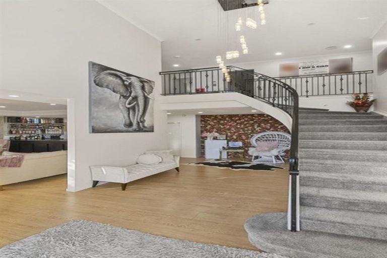 Photo of property in 37 Saint Maroun Rise, The Gardens, Auckland, 2105