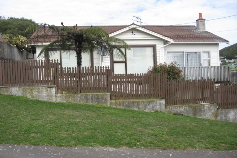 Photo of property in 17 Vera Street, Karori, Wellington, 6012