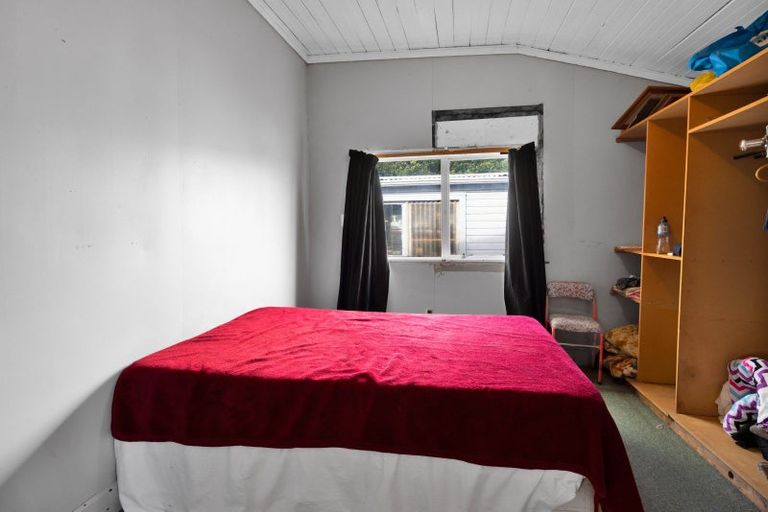 Photo of property in 4 Von Tempsky Street, Normanby, Hawera, 4614