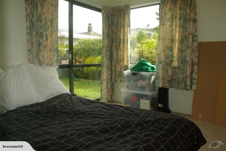 Photo of property in 4 Peter Button Place, Johnsonville, Wellington, 6037