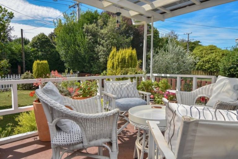 Photo of property in 35 Clifton Avenue, Carterton, 5713