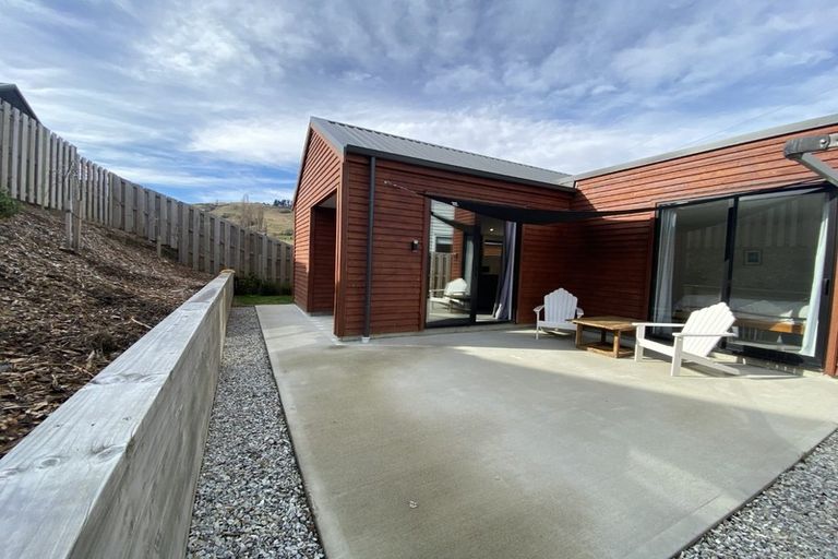 Photo of property in 60 Red Cottage Drive, Lake Hayes, Queenstown, 9304