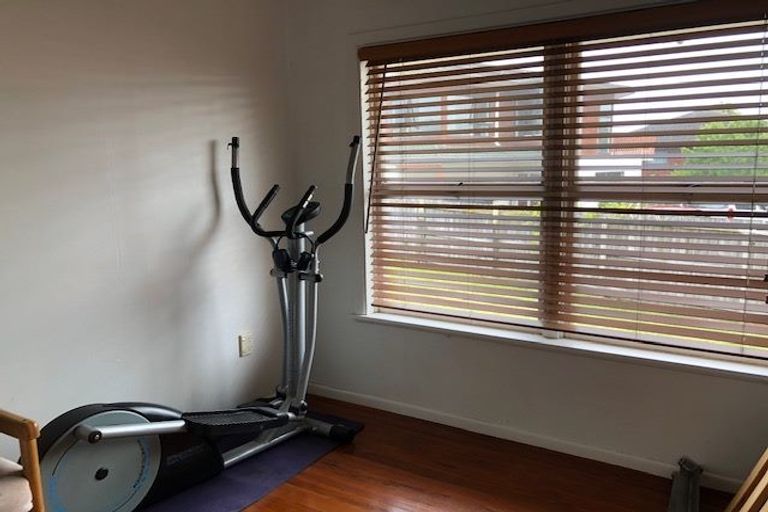 Photo of property in 2/28 Esmonde Road, Takapuna, Auckland, 0622